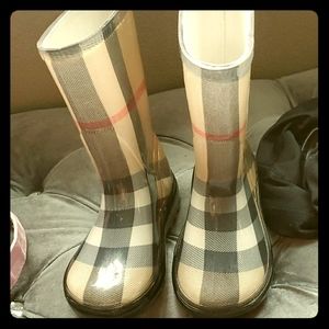 burberry rain boots kids 2015